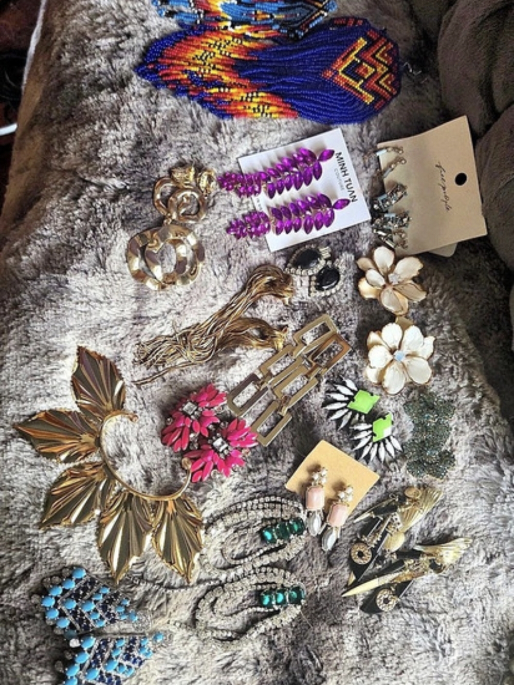 BUNDLE EARRINGS